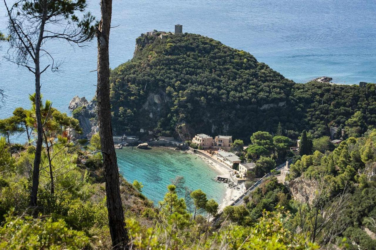 Nicoletta Rivieraholiday Albenga Exterior photo