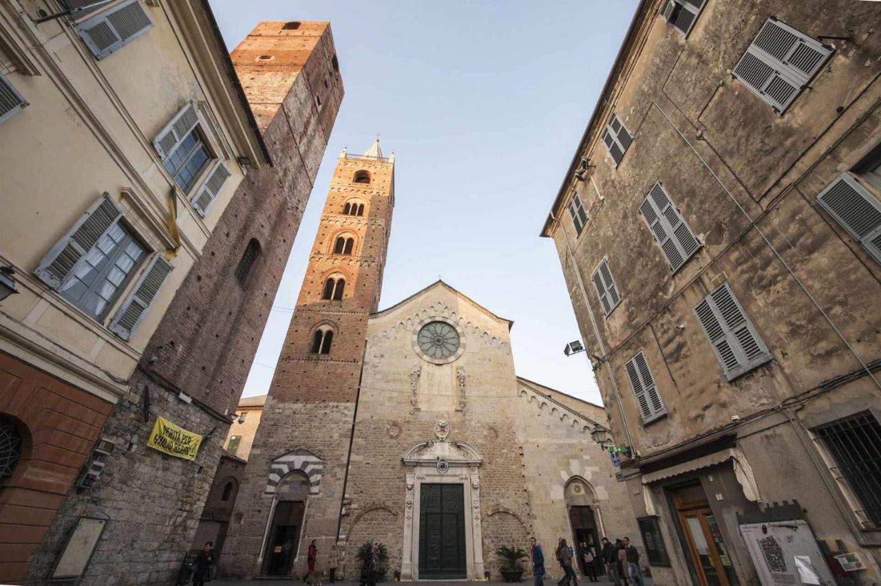 Nicoletta Rivieraholiday Albenga Exterior photo