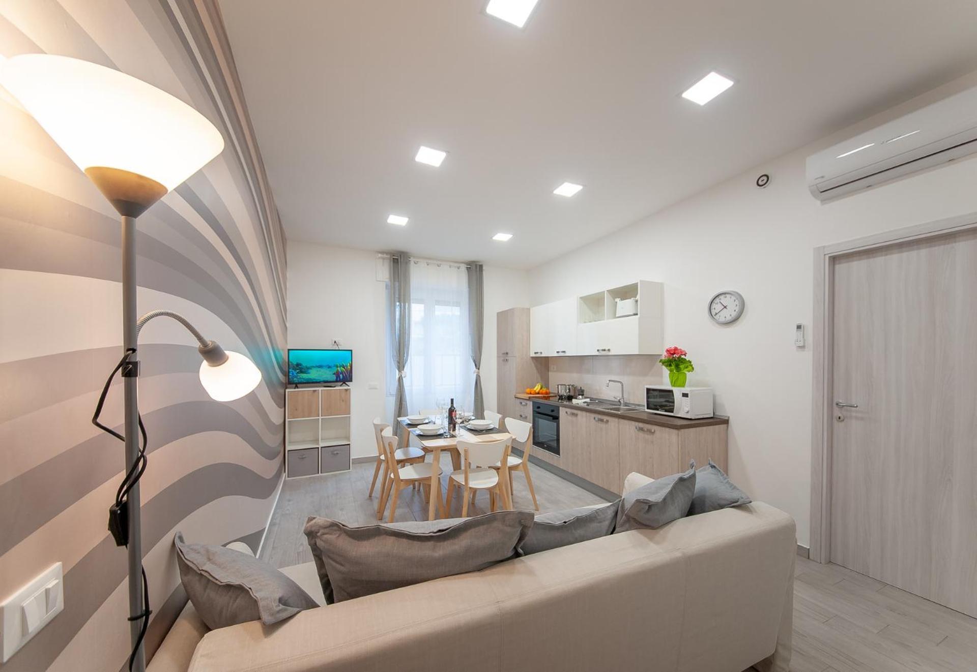 Nicoletta Rivieraholiday Albenga Exterior photo